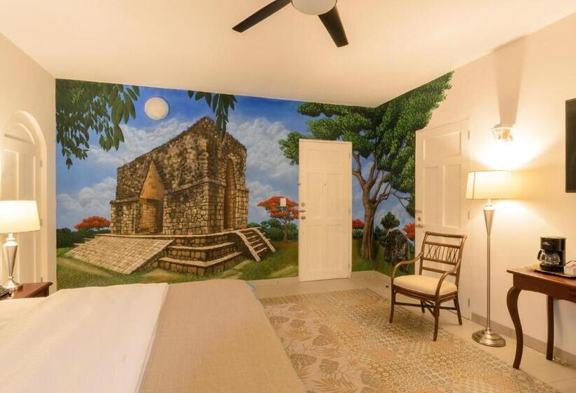 패밀리 스위트, Boutique Real San Juan Center