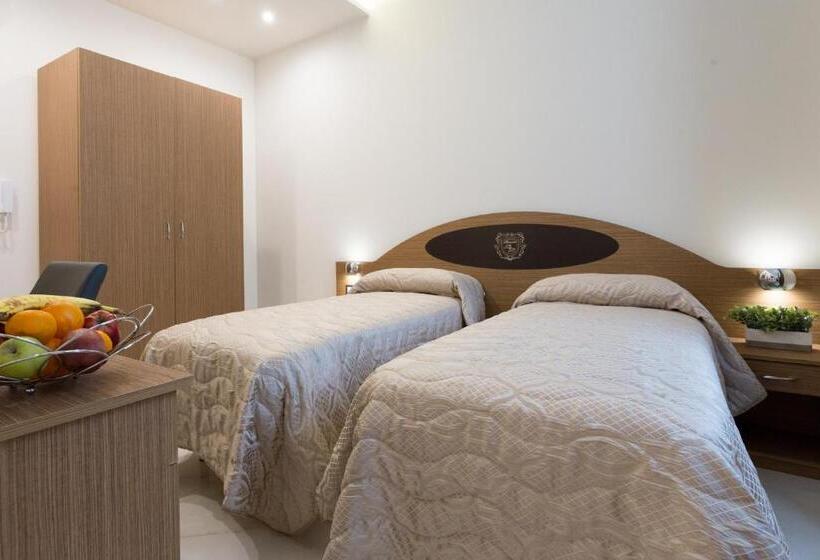 اتاق استاندارد سه نفره, Buono B&b
