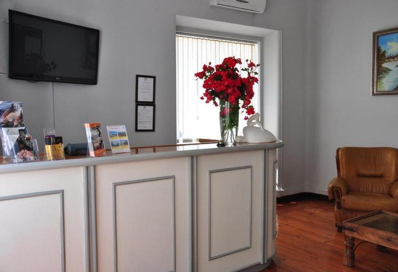 스탠다드 룸, Dom Carlos I