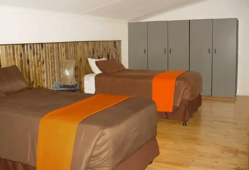 کلبه ییلاقی سوپریور یک خوابه, Esther's Lodge