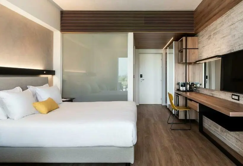 Classic-huone Uima-allasnäkymä, Euphoria Resort  All Inclusive