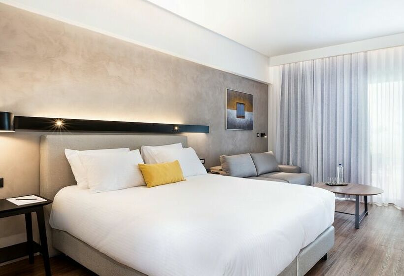 غرفة  كلاسيكية مطلة على حمام السباحة, Euphoria Resort  All Inclusive