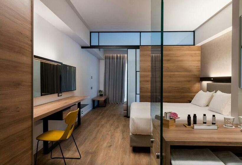 Полулюкс Вид на Бассейн, Euphoria Resort  All Inclusive