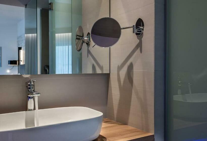 جناح ذو إطلالة جانبية على البحر, Euphoria Resort  All Inclusive