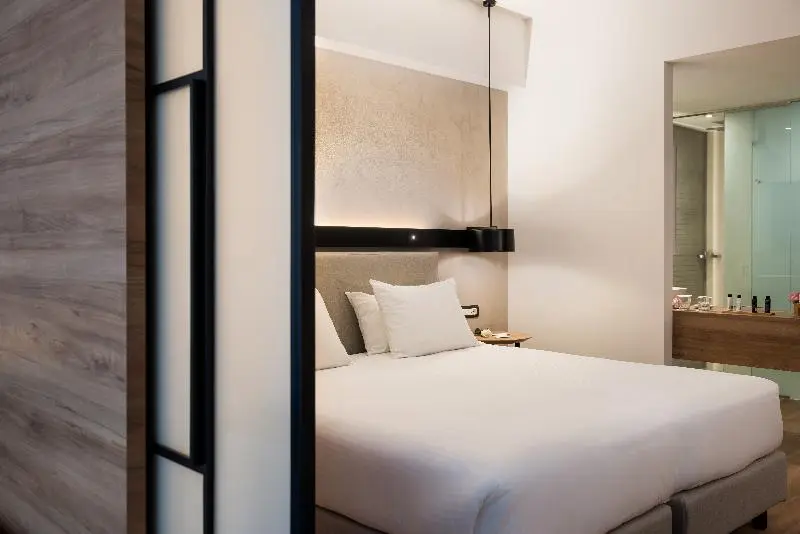 Juniorsviitti Allasnäkymä, Euphoria Resort  All Inclusive