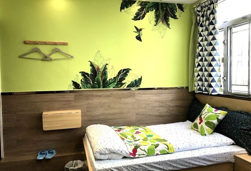 اتاق لوکس خانوادگی, Hong Kong Hostel