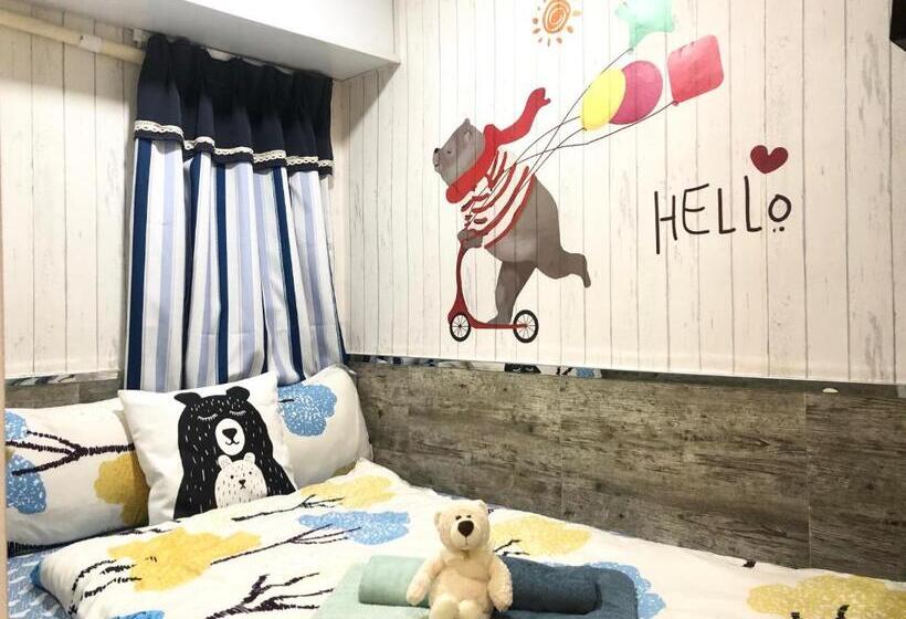 اتاق لوکس, Hong Kong Hostel