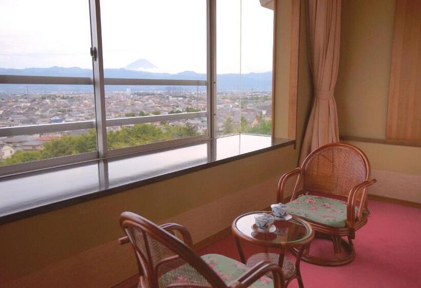 اتاق استاندارد با چشمانداز, Kaminoyu Onsen