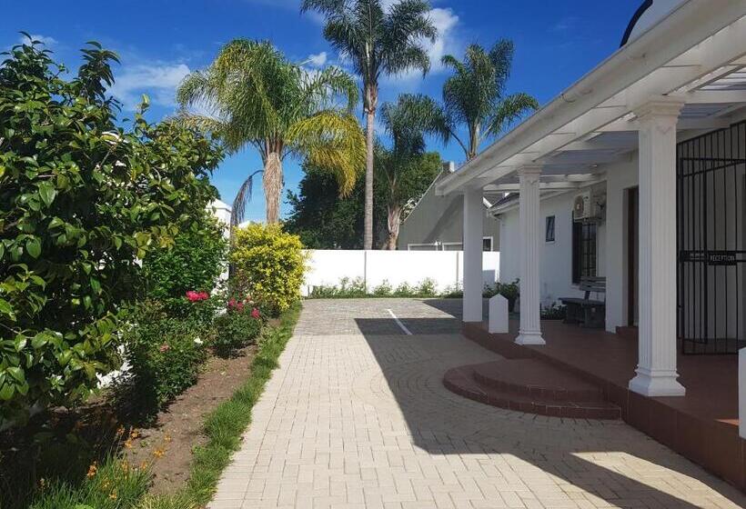 デラックスルーム, Outeniqua Enroute