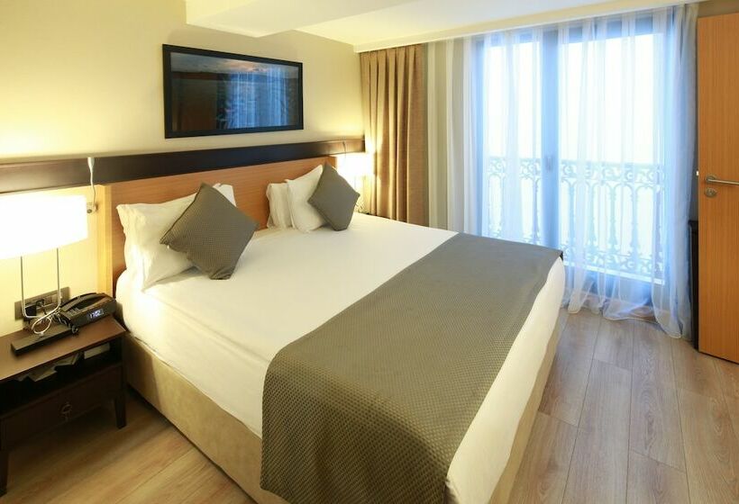 Standard Room, Port Bosphorus