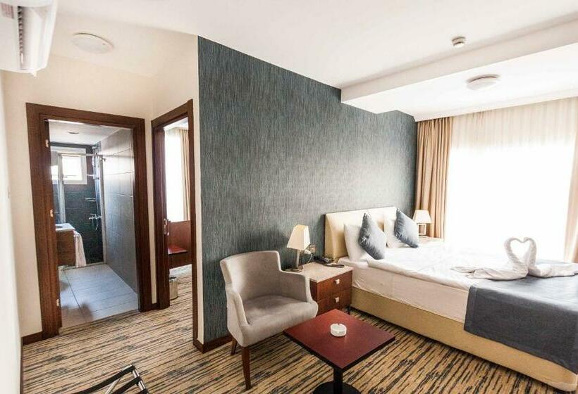 スイート, Port View