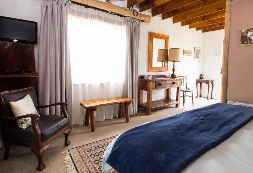 اتاق استاندارد, Tniqua Stable Inn