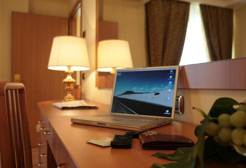 스위트, Villa Luca