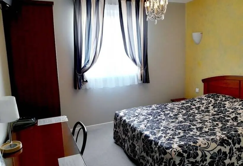 Standard-huone, Logis Hôtel & Restaurant Du Chemin Des Dames