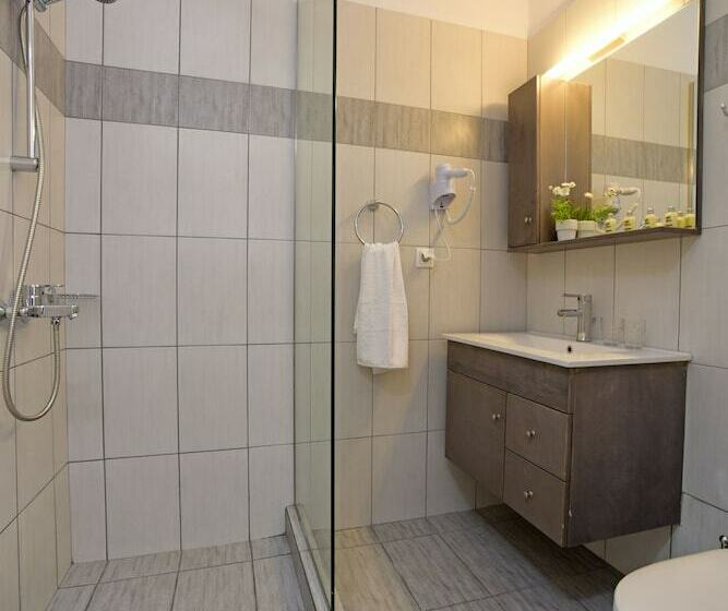 コンフォートルーム, Palapart Gikas Gouvia