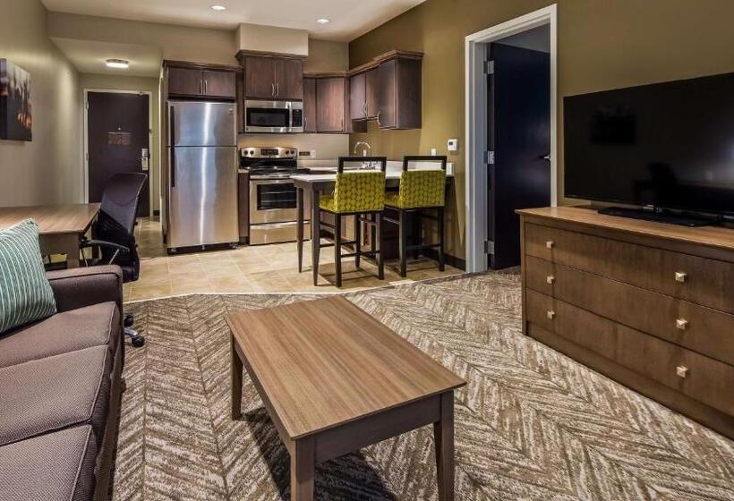 جناح, Best Western Plus Bolivar Hotel & Suites