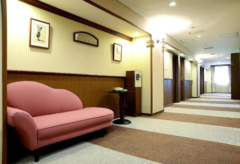 غرفة قياسية ثلاثية, Daiichi Inn Park