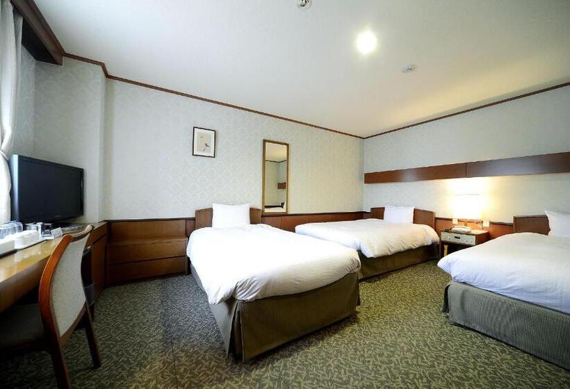 غرفة قياسية ثلاثية, Daiichi Inn Park
