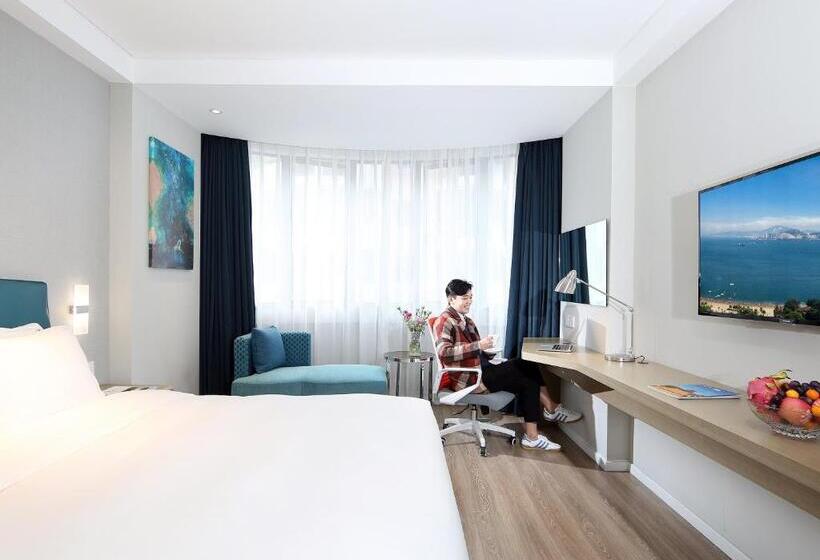 اتاق سوپریور با تخت بزرگ, Holiday Inn Express   Xiamen City Center, An Ihg