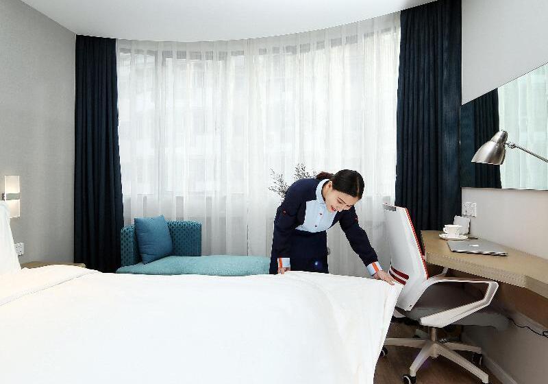 اتاق استاندارد با تخت بزرگ, Holiday Inn Express   Xiamen City Center, An Ihg