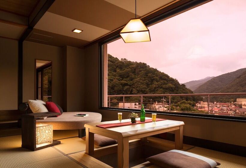 Quarto Clássico, Hoshino Resorts Kai Kawaji