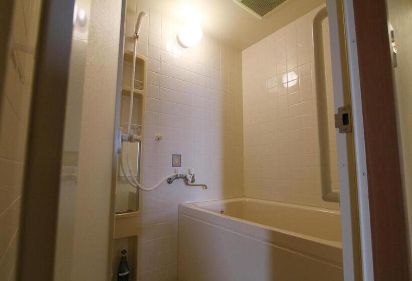 Quarto Familiar Deluxe, Ikkyu  Seaside