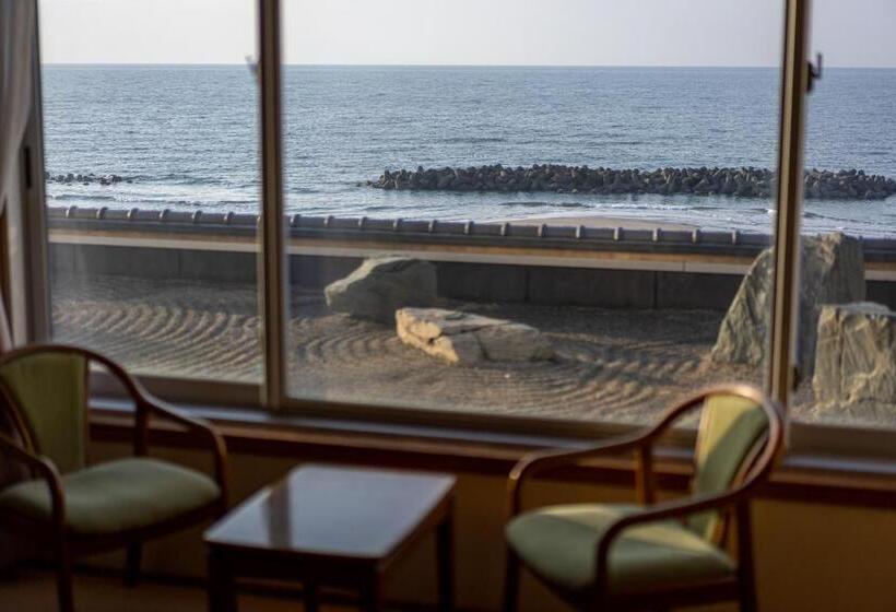 Quarto Estandar, Ikkyu  Seaside