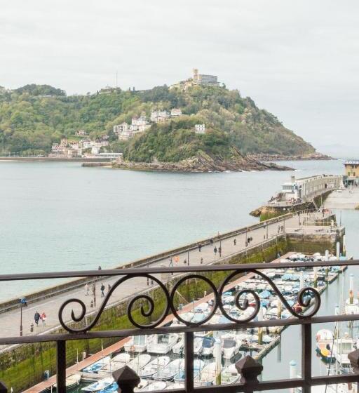 스탠다드 룸 바다 전망, Lasala Plaza Hotel   Adults Only