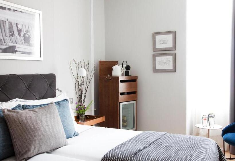 기본룸, Lasala Plaza Hotel   Adults Only