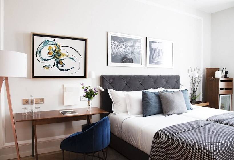 기본룸, Lasala Plaza Hotel   Adults Only