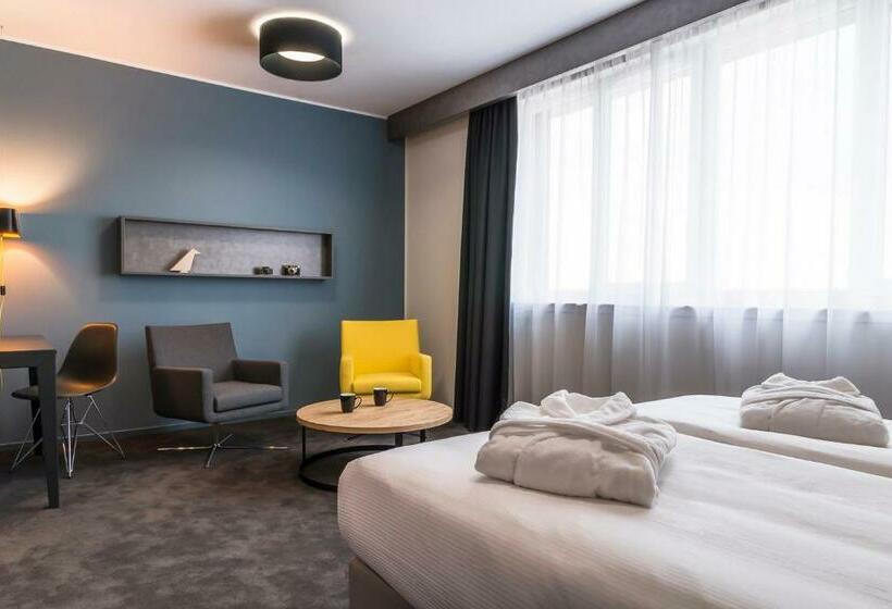 Семейный Номер, Najeti Hôtel Lille Nord