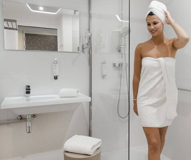 Номер Deluxe, Najeti Hôtel Lille Nord