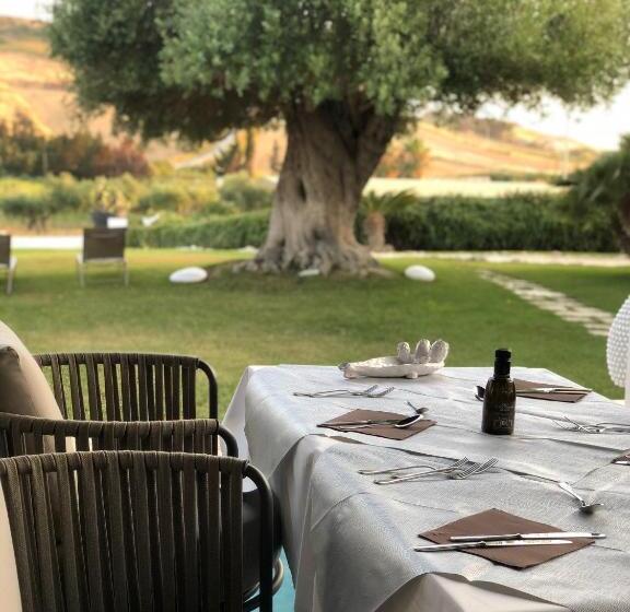 Номер Стандарт, Borgo Giallonardo Wine Relais