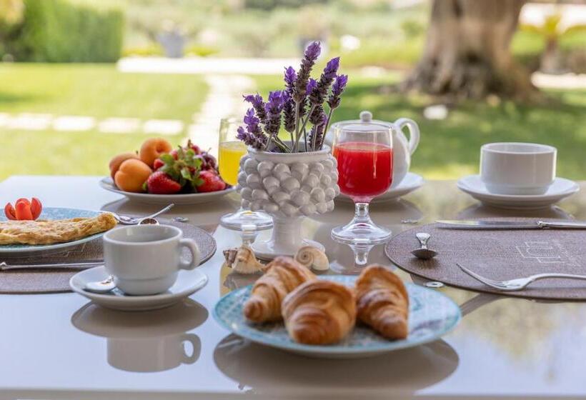 Номер Deluxe Вид на Море, Borgo Giallonardo Wine Relais