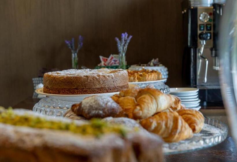 Номер Superior, Borgo Giallonardo Wine Relais