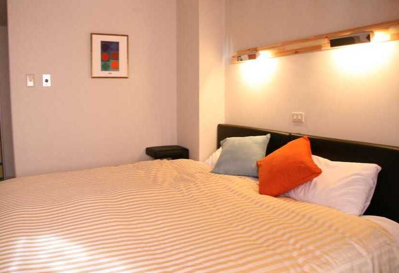 Camera Standard, Stelle Belle