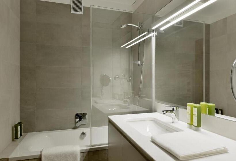 Апартаменты 1 Спальня, Stradonia Serviced Apartments