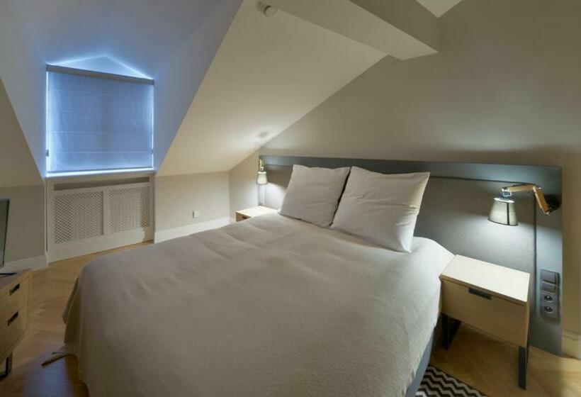 Апартаменты Пентхаус 1 Спальня, Stradonia Serviced Apartments