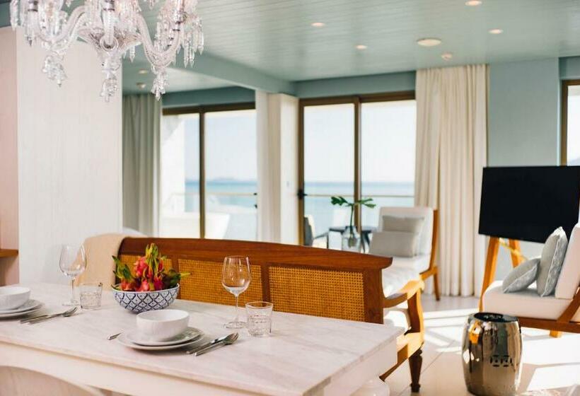 סוויטה אקזקיוטיב, The Beach Samui