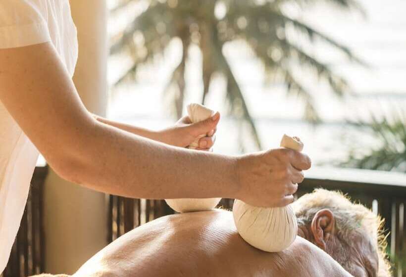 סוויטת 2 חדרי שינה, The Beach Samui