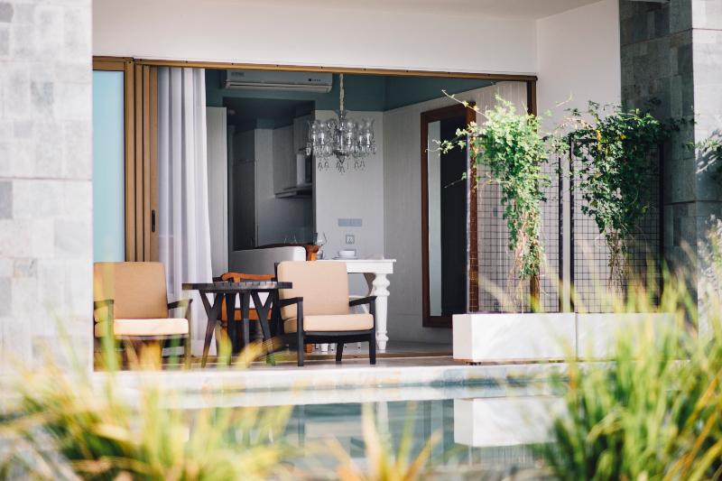 סוויטת סופריור, The Beach Samui