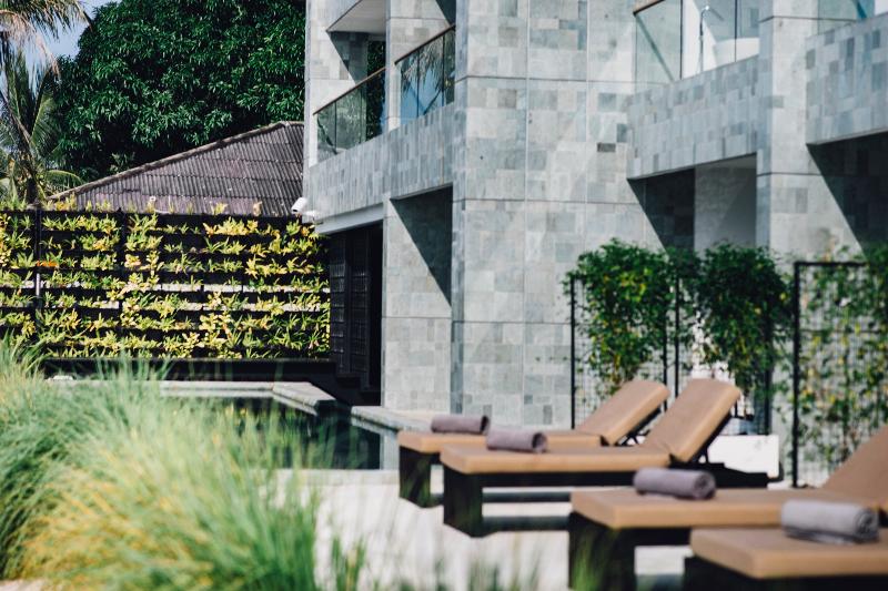 סוויטת סופריור, The Beach Samui