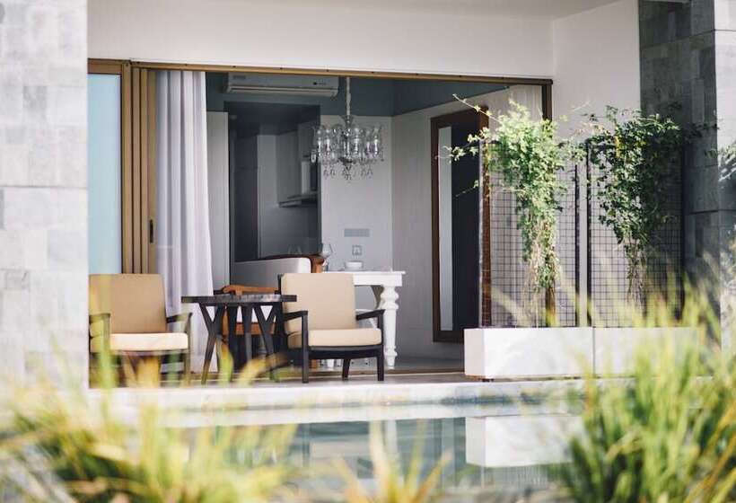 סוויטת סופריור, The Beach Samui