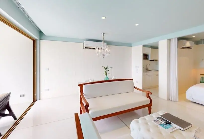 Superior Suite, The Beach Samui