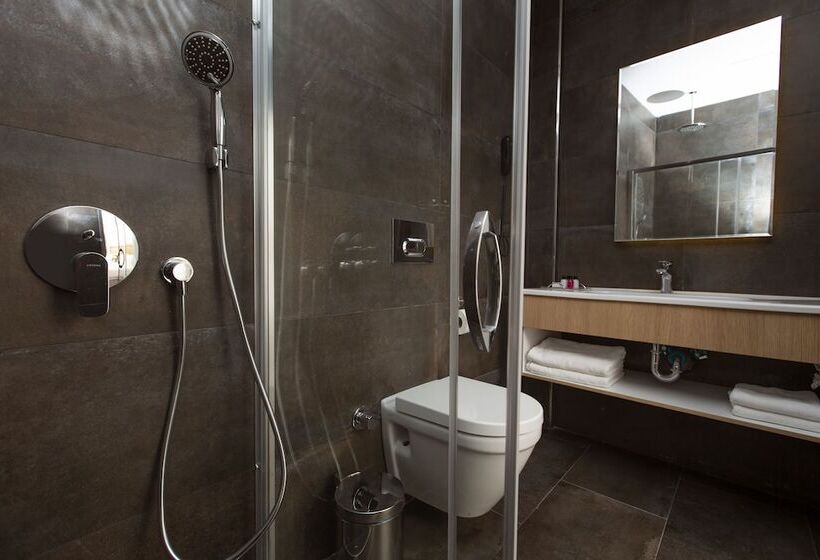 חדר סטנדרט לשלושה, Premist Hotels Taksim