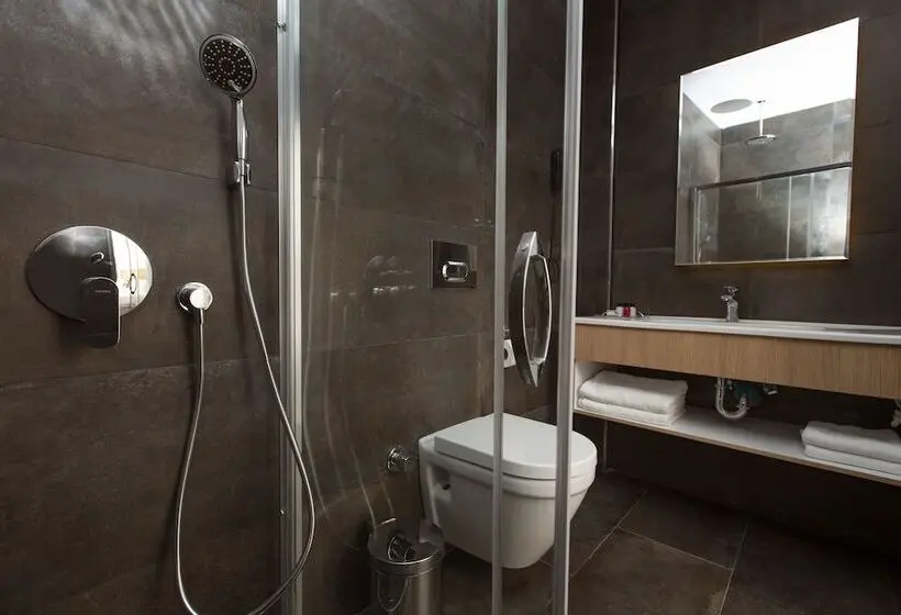 اتاق استاندارد سه نفره, Premist Hotels Taksim