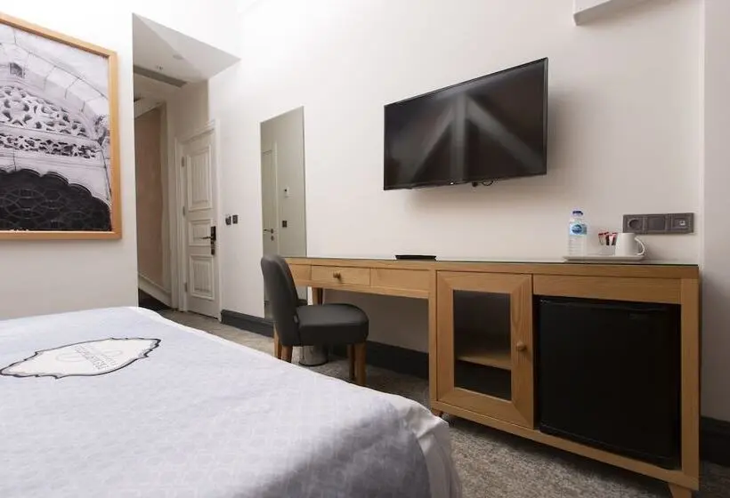اتاق سوپریور با بالکن, Premist Hotels Taksim