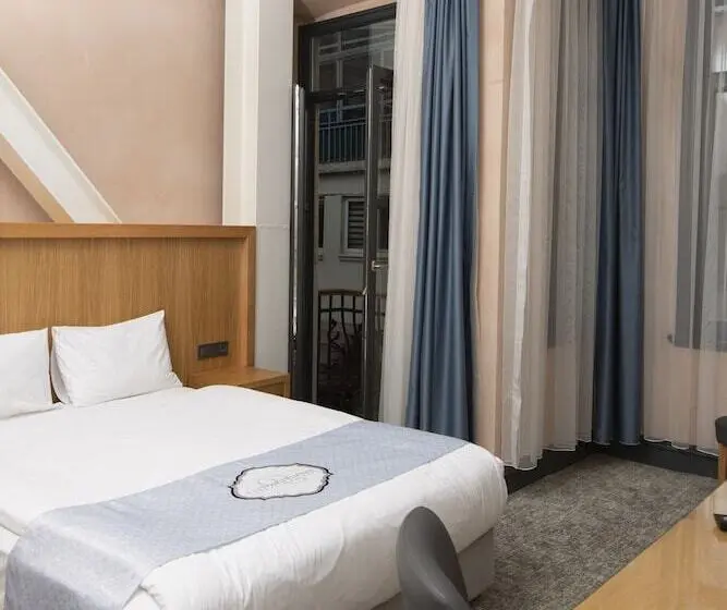 اتاق سوپریور با بالکن, Premist Hotels Taksim
