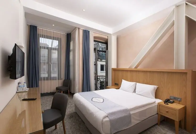 اتاق سوپریور با بالکن, Premist Hotels Taksim