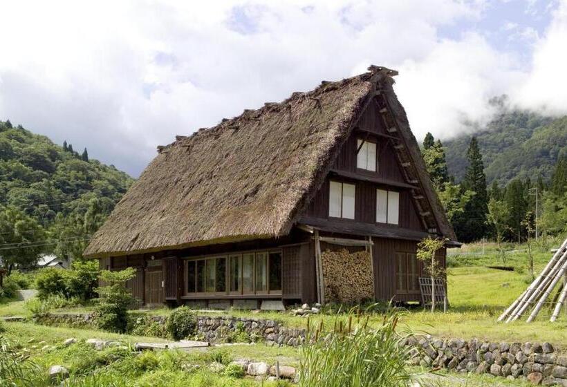 １ベッドルームハウス, Toyota Shirakawa-go Eco-institute